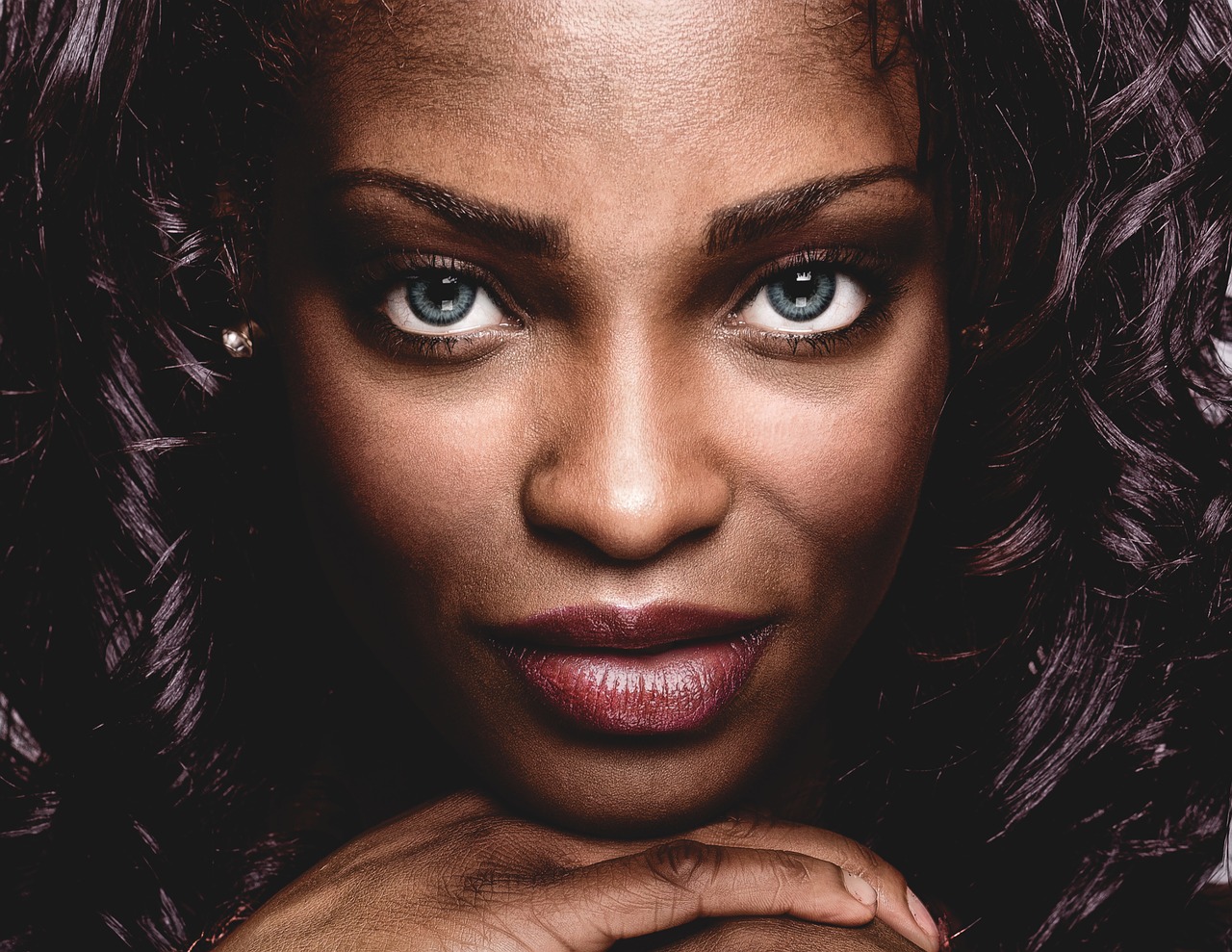 portrait, woman, lipstick